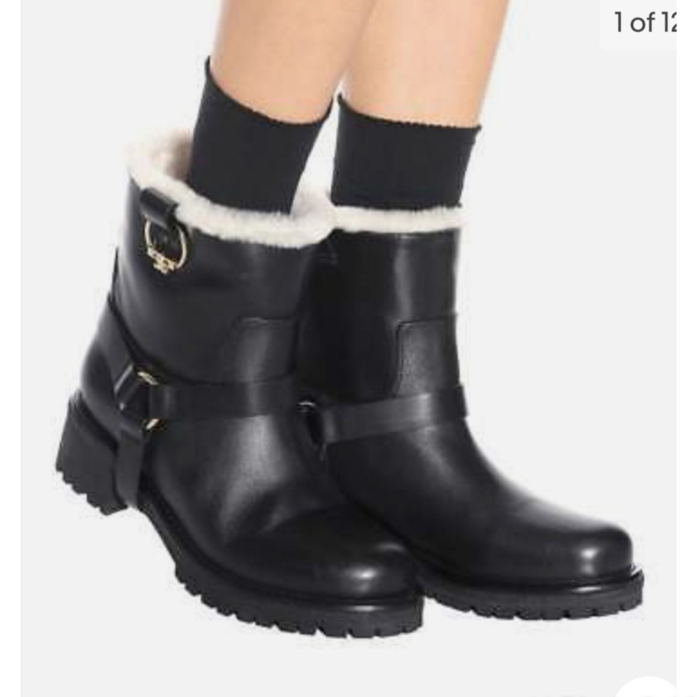 Rare Tory Burch Henry Lug Sole Boot